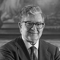 Excmo. Sr. D. Alfredo Perez de Armiñan y de la Serna