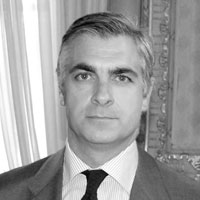 Sr. D. Luis Moll Fernández Fígares